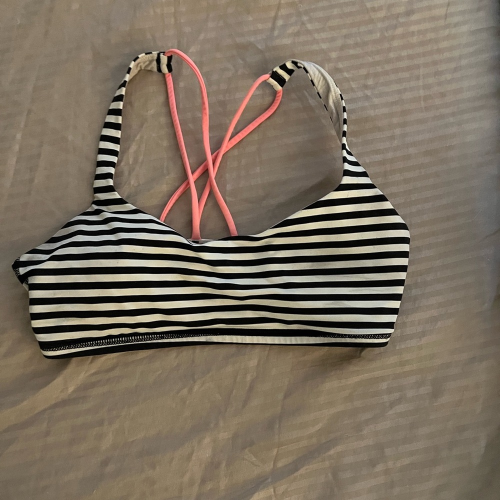 Lululemon sport bra